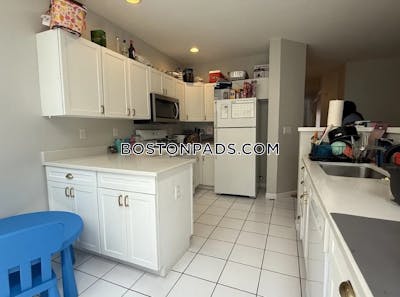 Quincy 3 Beds 2.5 Baths  South Quincy - $4,150 No Fee